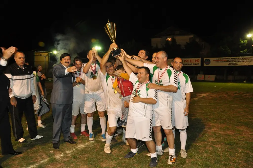 Haber: MİLLİ EĞİTİM ŞAMPİYON OLDU - Galeri-9