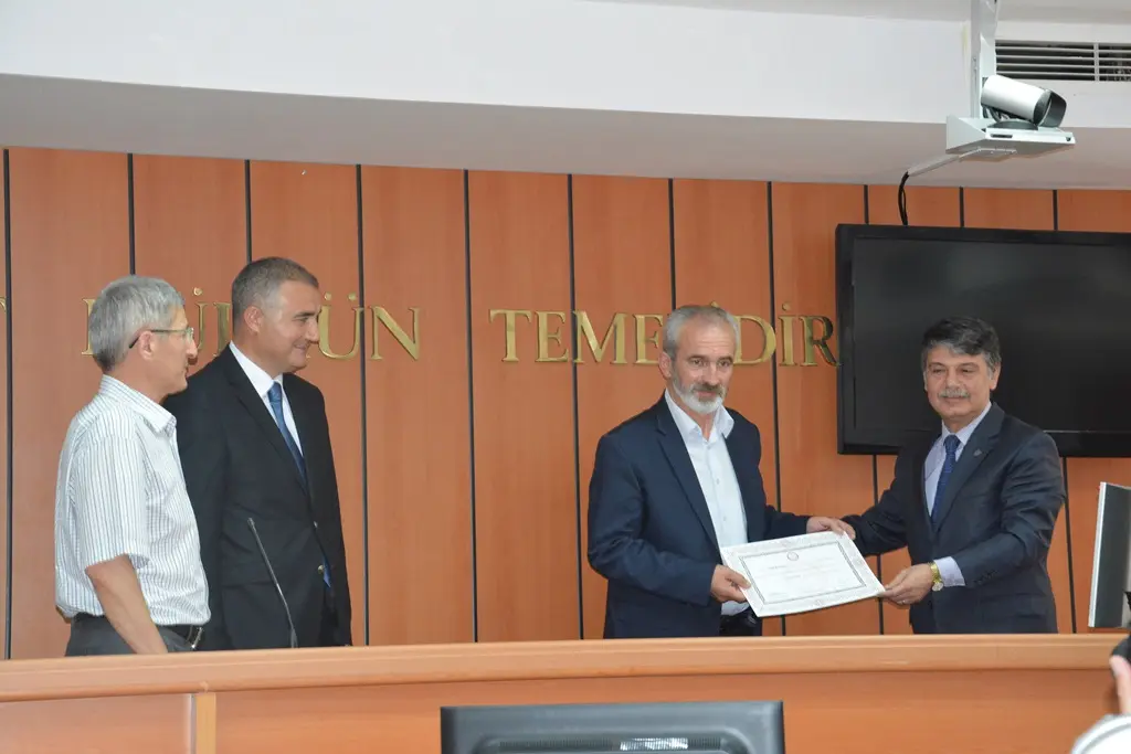Haber: MHP Milletvekili Zihni Açba Mazbatasını aldı - Galeri-1