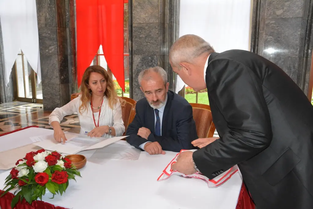 Haber: MHP Sakarya Milletvekili Zihni Açba TBMM’de kaydını yaptırdı - Öne Çıkan