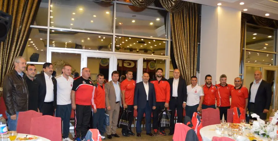 Haber: Güreş Milli Takımı iftarda buluştu - Galeri-1
