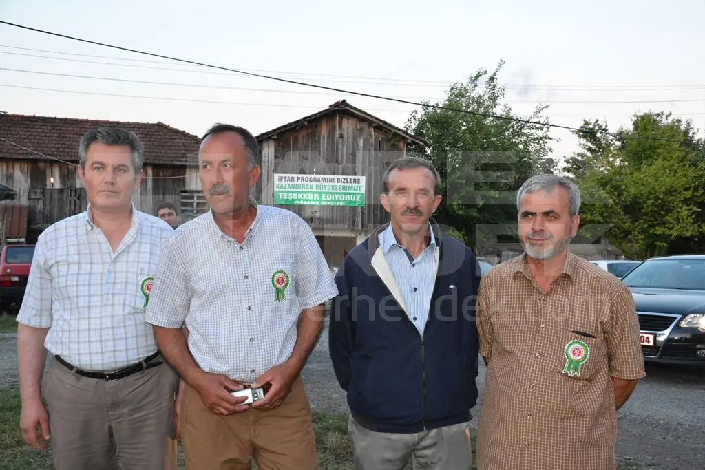 Haber: Yağbasanlılar  İftarda buluştu - Galeri-8