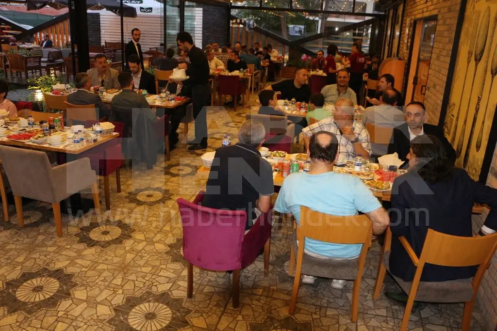 Haber: Siyaset Ve İş Dünyası Bytaş’ın İftarında Buluştu - Öne Çıkan