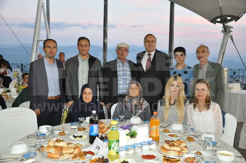 Haber: Şehit Ve Gazi Aileleri İftarda Bir Araya Geldi - Galeri-3