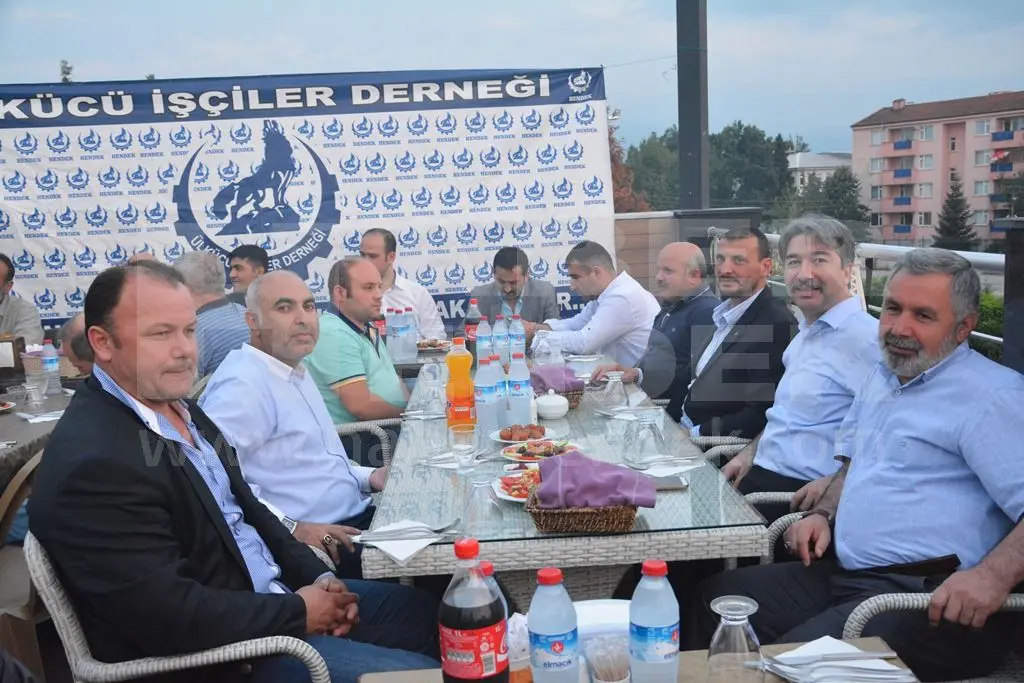 Haber: Hendek Ülkücü İşçiler Derneğinden İftar - Galeri-4