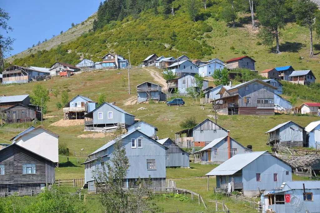 Haber: Yayla Evleri Kiralanıyor - Öne Çıkan