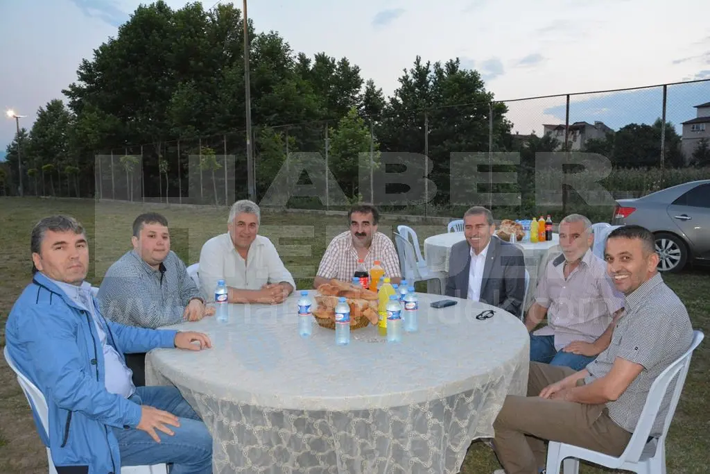 Haber: Hendek Boğazspor İftar Verdi - Galeri-3