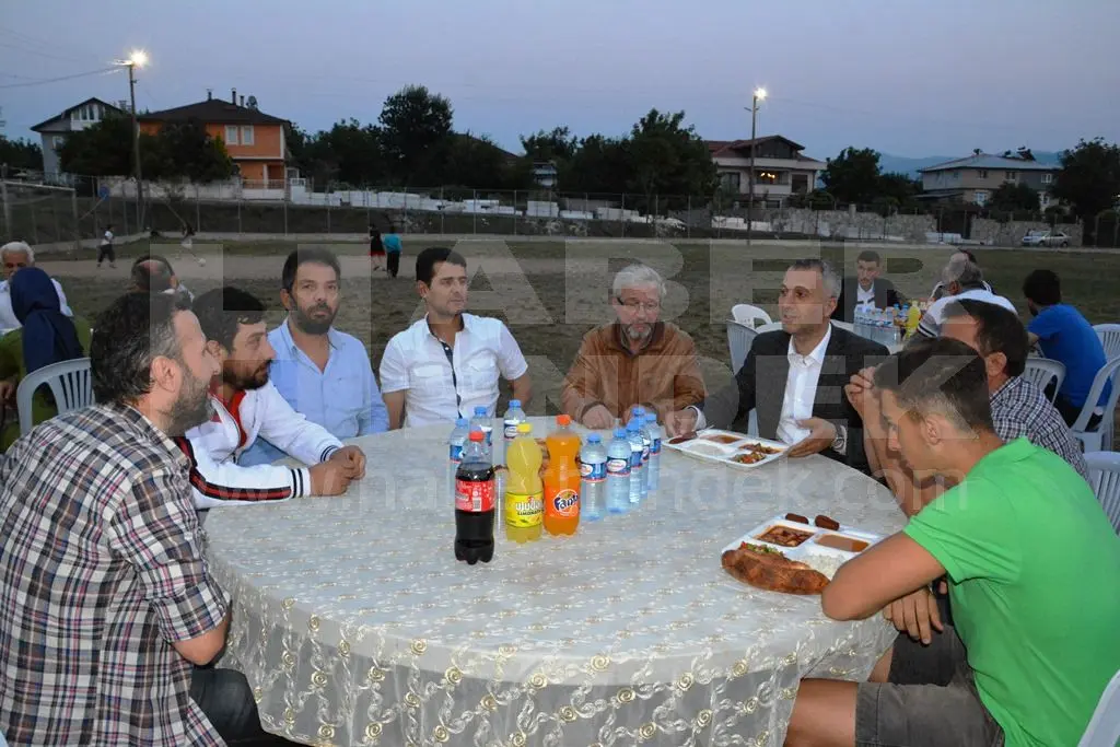 Haber: Hendek Boğazspor İftar Verdi - Galeri-6
