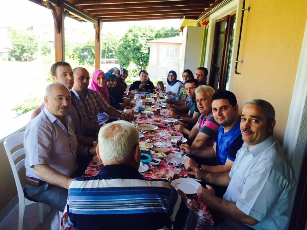Haber: Tiryaki ailesi Bayramda Buluştu - Öne Çıkan