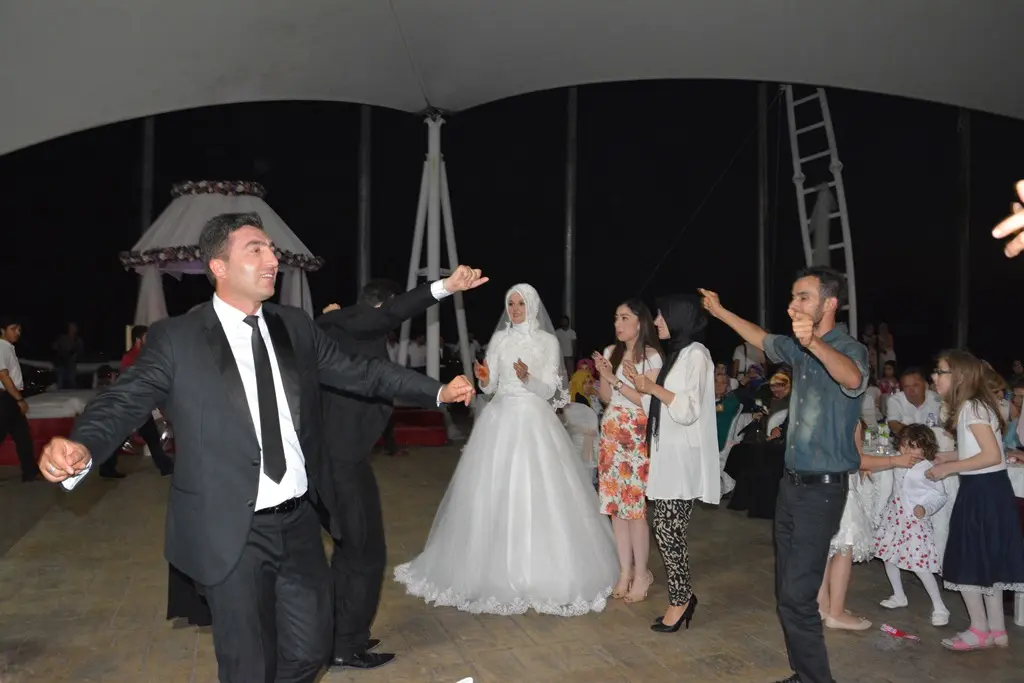 Haber: Yavuz ve Fatma bir ömür hayata evet dedi - Galeri-4
