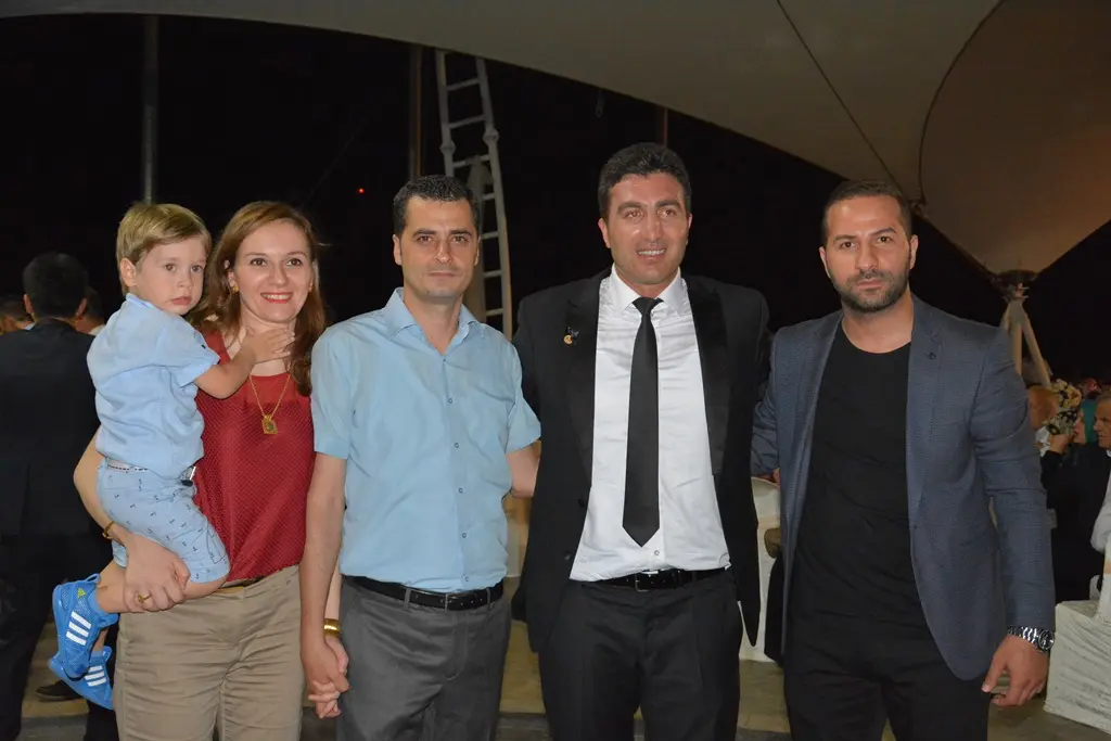 Haber: Yavuz ve Fatma bir ömür hayata evet dedi - Galeri-3