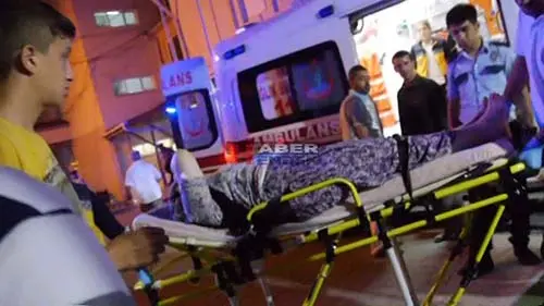Haber: İki komşu aile arasında çıkan kavgada tüfekle vurulan 4 kişi yaralandı - Öne Çıkan