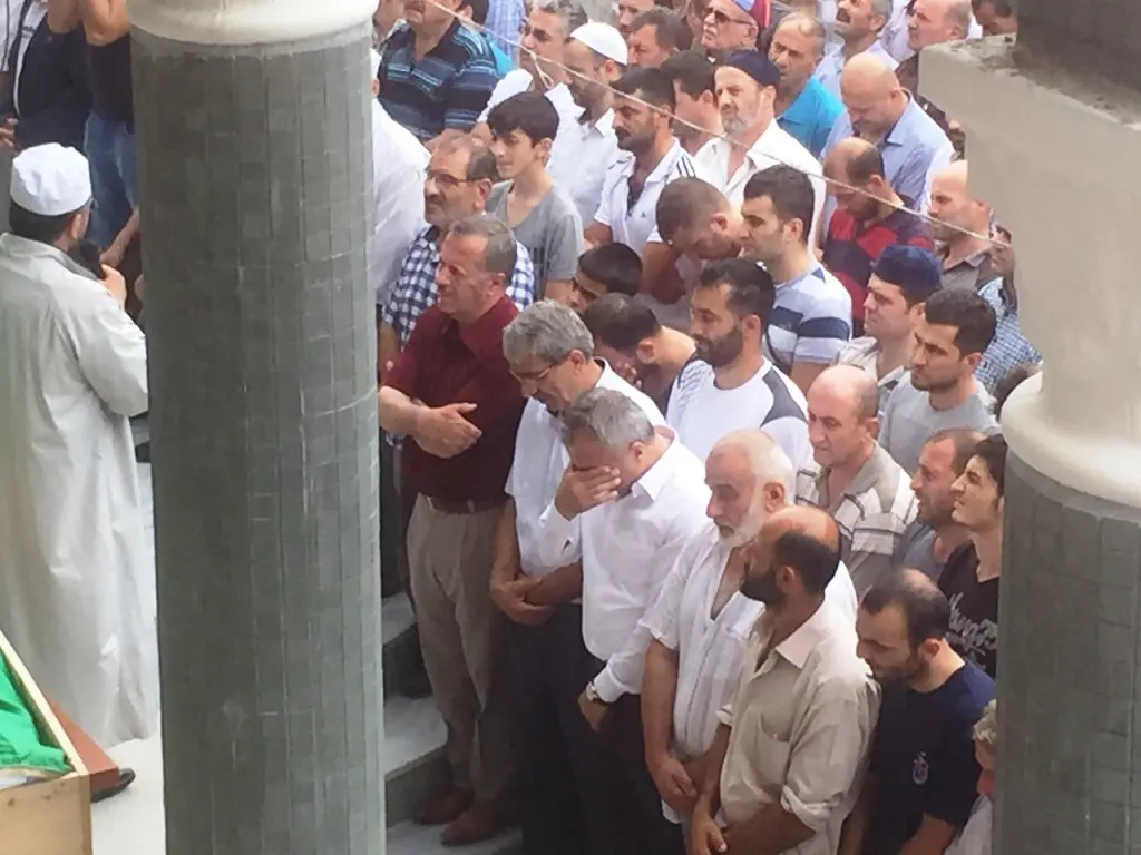 Haber: Emekli Müdür Hotaman Dualarla son yolculuğuna uğurlandı - Galeri-1