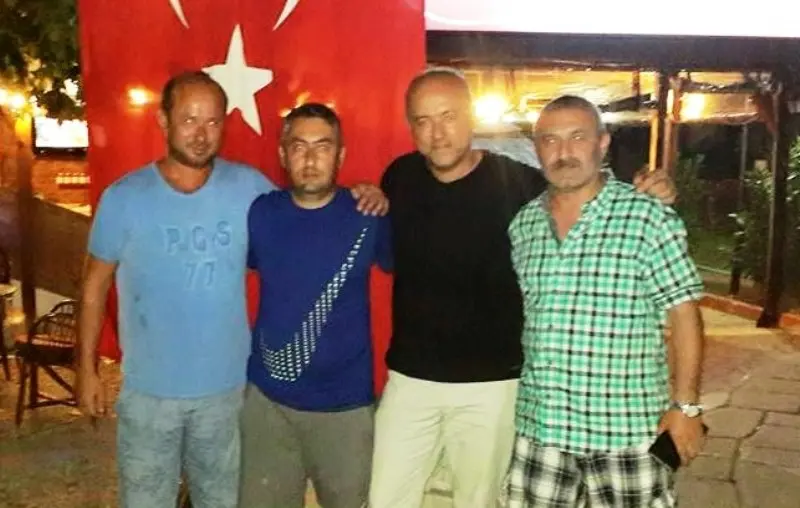 Haber: Hendek'li esnaf Tatanga kafe ile Kemer'e damga vurdu - Öne Çıkan