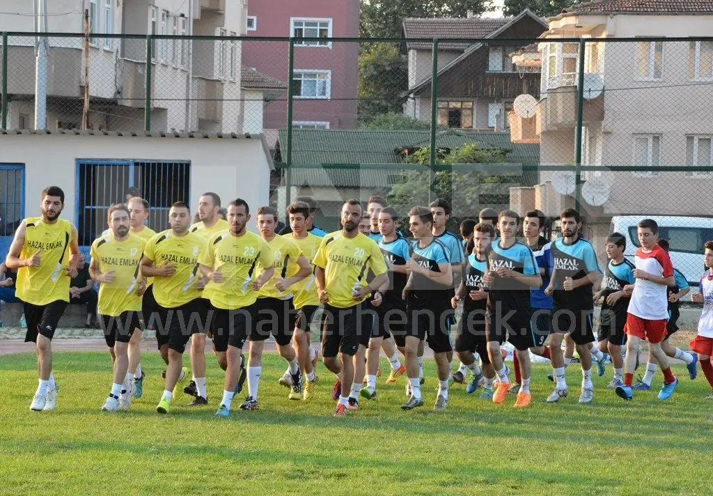 Haber: Hendek Boğazspor Sahaya indi - Galeri-1