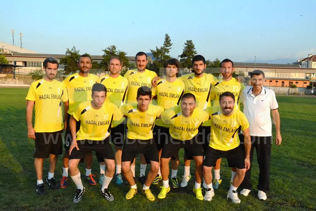 Haber: Hendek Boğazspor Sahaya indi - Galeri-3