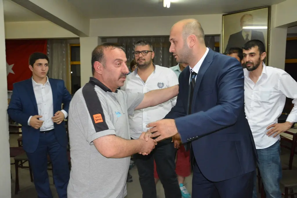 Haber: Hendek Ülkü Ocaklarında Devir Teslim - Galeri-6