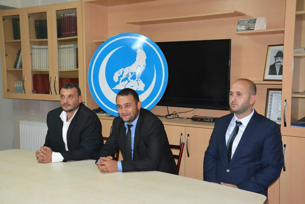 Haber: Hendek Ülkü Ocaklarında Devir Teslim - Galeri-1