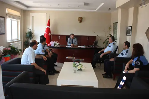 Haber: Emniyet Müdürü Baş Kaymakam Akbıyık'ı Ziyaret Etti - Galeri-1