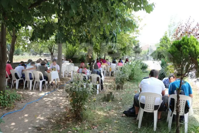 Atikehanım Anadolu Lisesinde Yaz Kursuna katılan Öğrencilere Motivasyon Yemeği