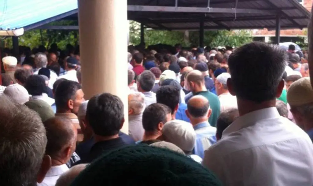 Haber: Yaşam Mücadelesini kaybeden Genç Eren Toprağa verildi - Galeri-1