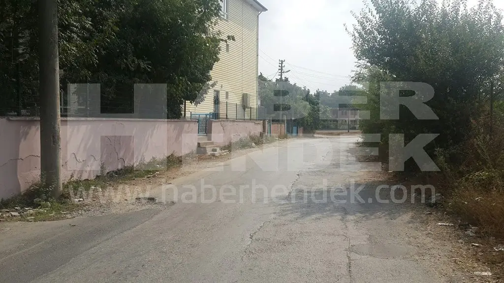 Haber: Okul yanında Kaldırım yok, Köprüde korkuluk eksik - Öne Çıkan