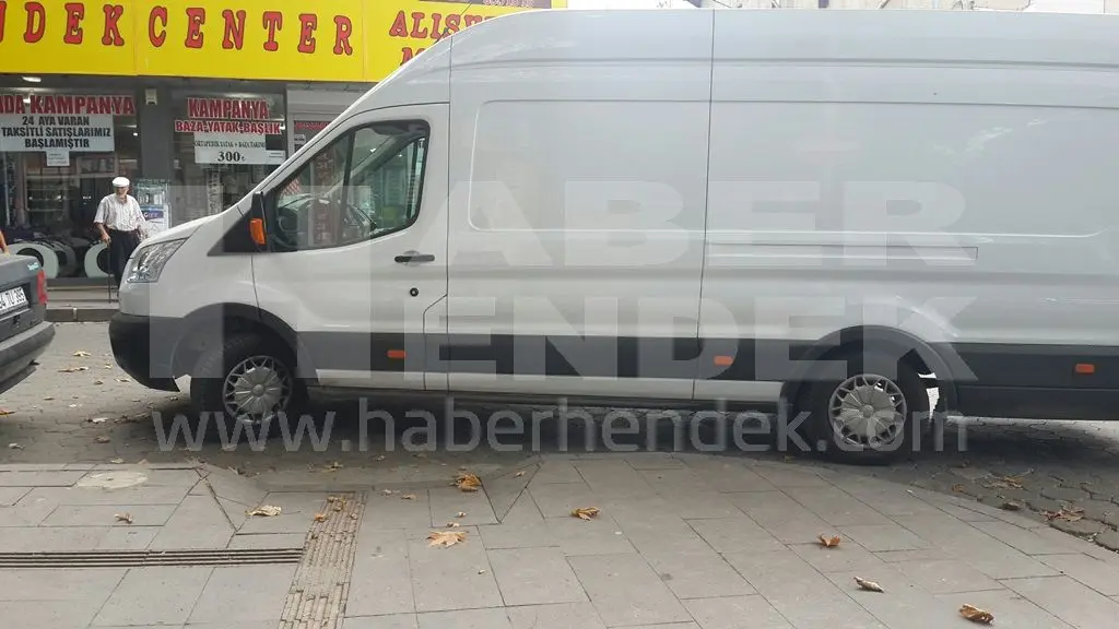 Haber: Engellilere bir Engelde Sürücülerden - Galeri-1