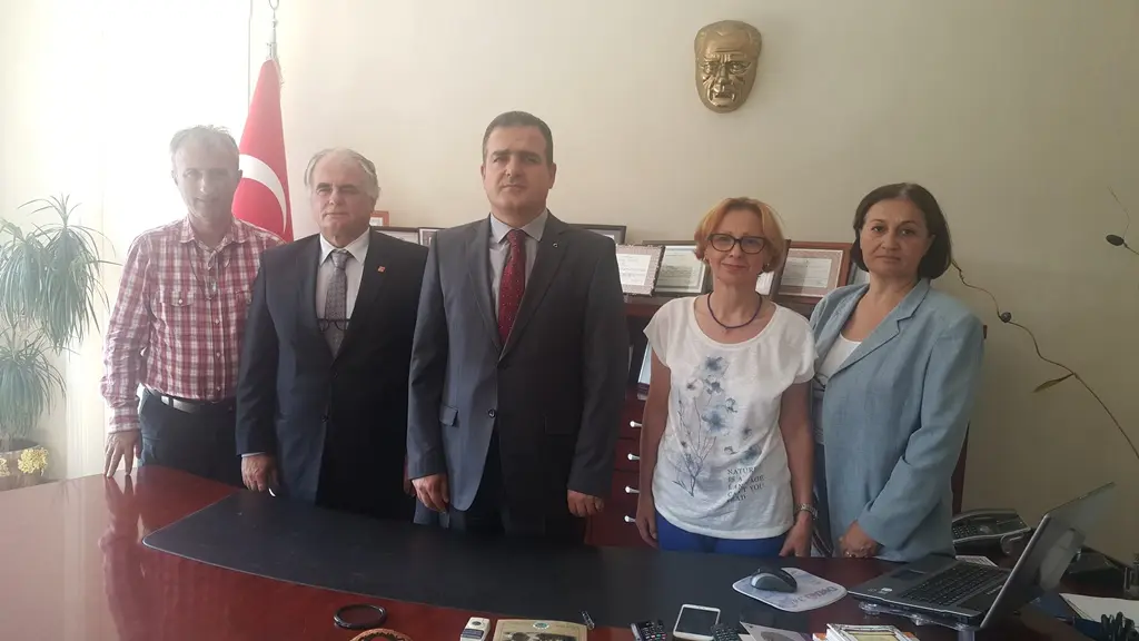 Haber: CHP Hendek’ten Kaymakam ve Vergi Dairesi Müdürüne Ziyaret - Öne Çıkan
