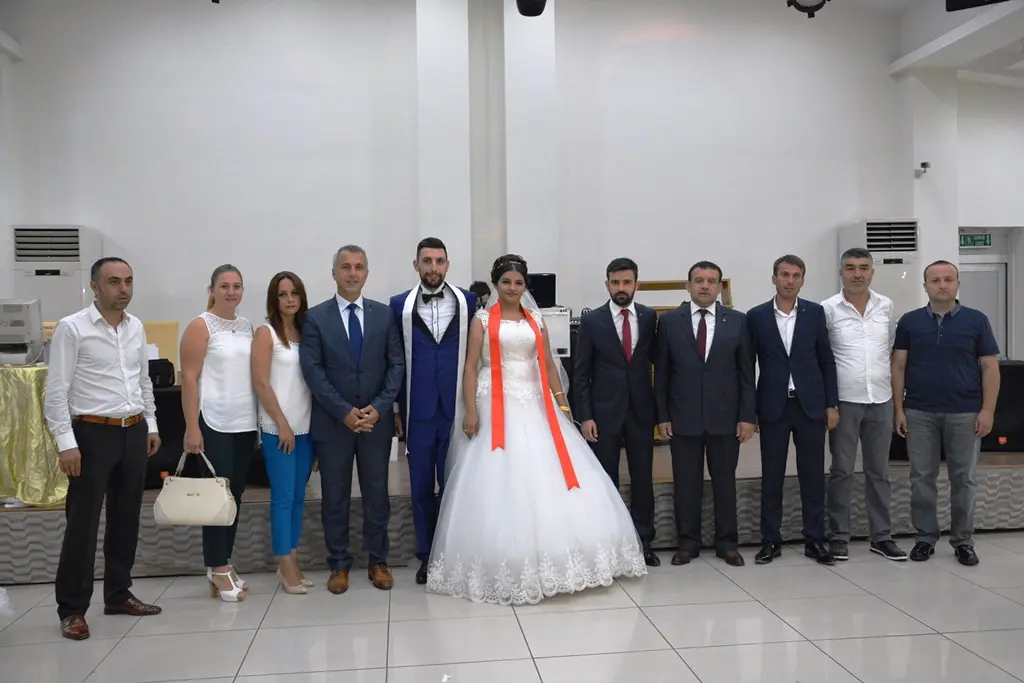 Haber: Eda ve Yunus Emre bir ömür hayata yelken açtılar - Galeri-1