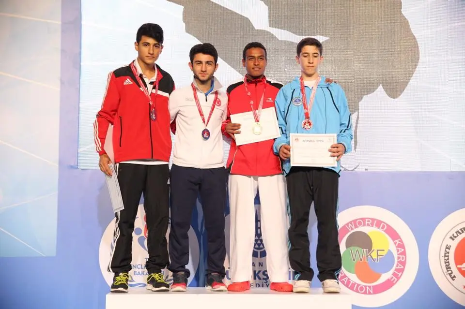 Haber: Hendek Karate’den Premier Ligde 2 Şampiyon - Galeri-1