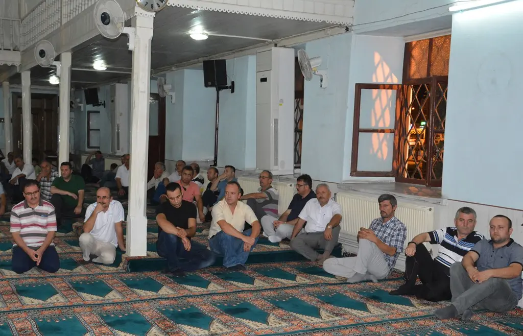 Haber: Hotaman’ın ruhuna atfen Mevlid okutuldu - Galeri-3