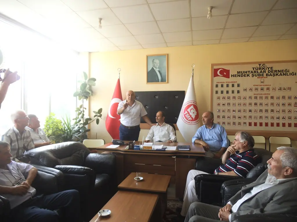 Haber: Özkoç'tan Ziraat Odası ve Muhtarlara ziyaret - Galeri-2