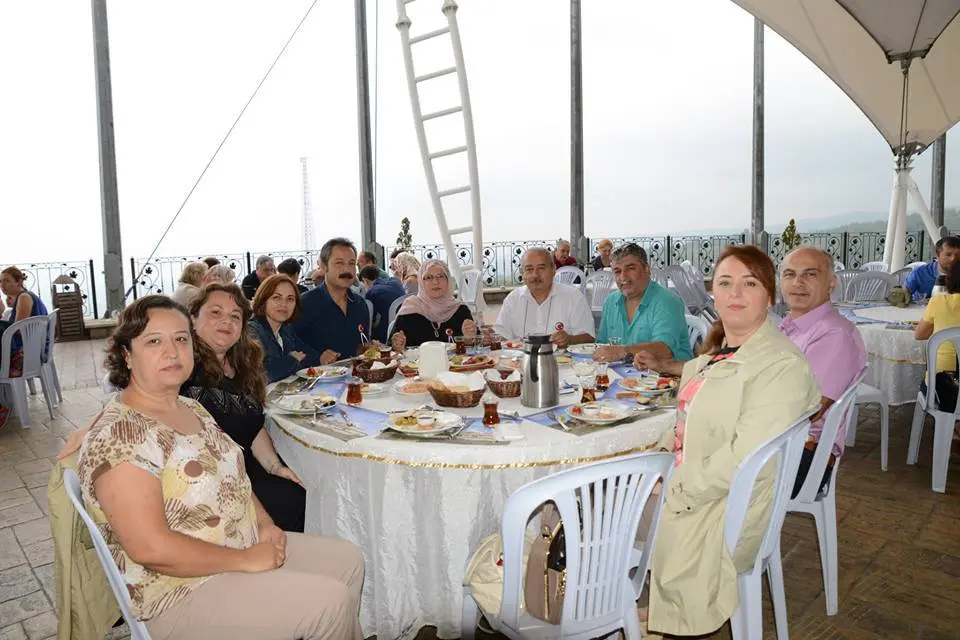 Haber: Ziya Gökalp İlk Okulunda Yediden Yetmişe  Anılara Yolculuk - Galeri-7