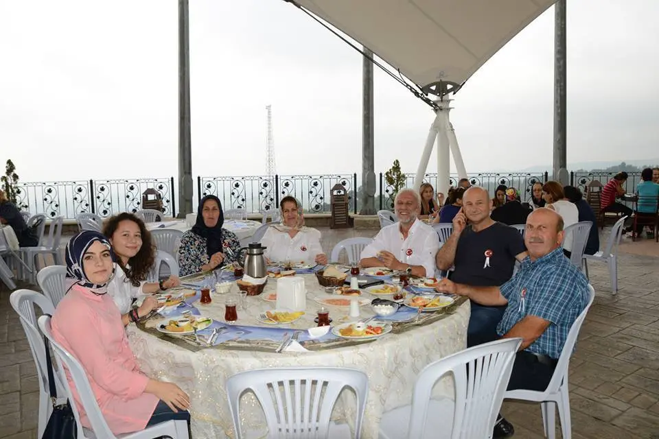 Haber: Ziya Gökalp İlk Okulunda Yediden Yetmişe  Anılara Yolculuk - Galeri-19