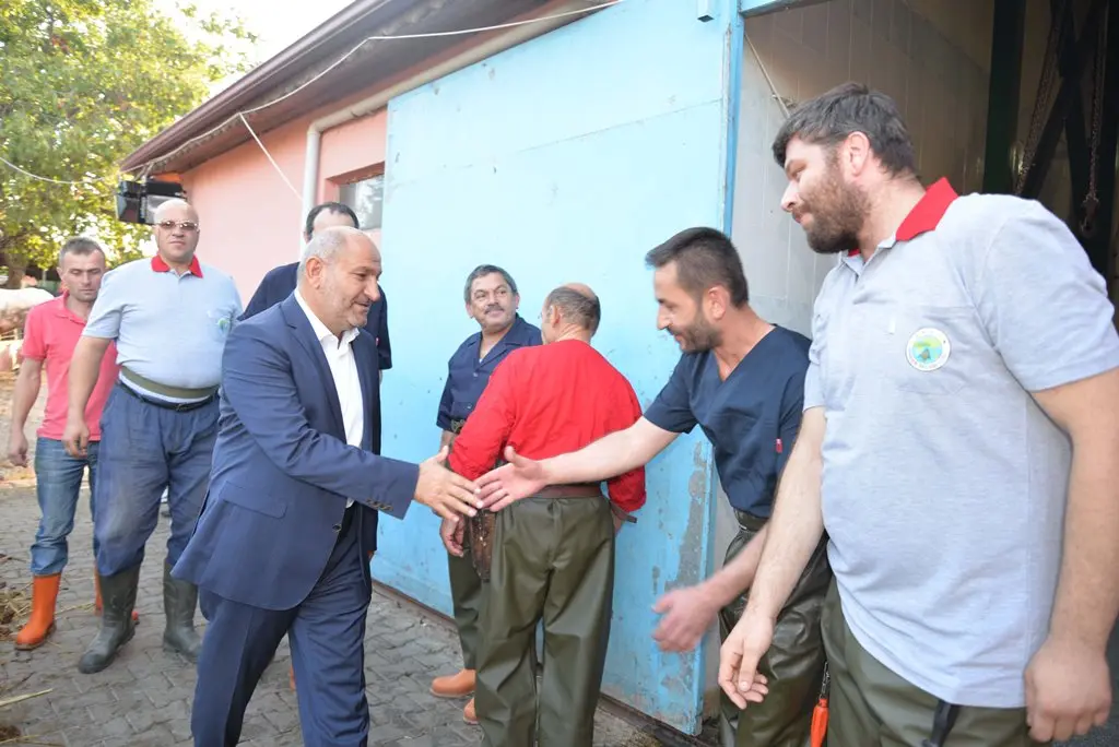 Haber: Hendek Belediyesi Kesimhanelere teşekkür - Galeri-2