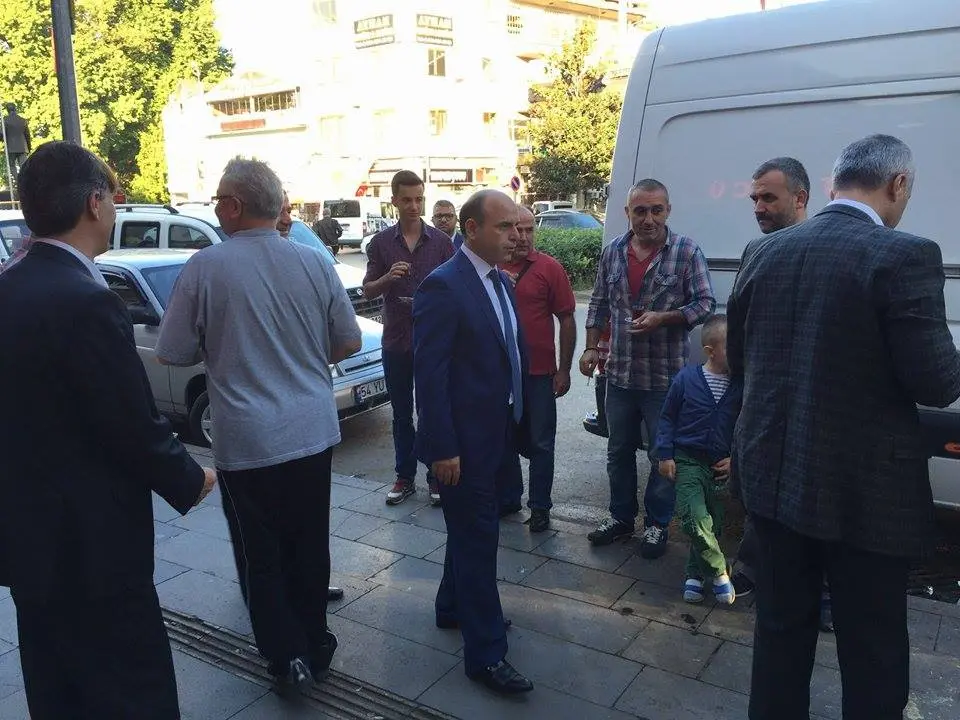 Haber: MHP'li Acartürk Hendek’te esnaf ve Vatandaşlarla Bayramlaştı - Galeri-3