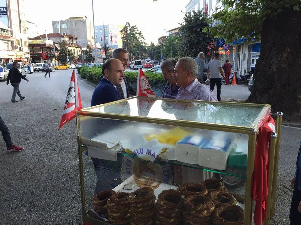 Haber: MHP'li Acartürk Hendek’te esnaf ve Vatandaşlarla Bayramlaştı - Galeri-5