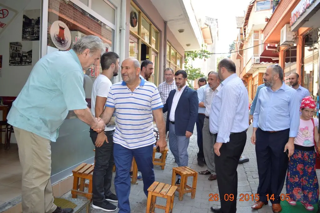 Haber: Püsküllü, esnaf ve vatandaşlarla bayramlaştı - Galeri-1