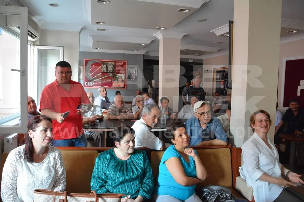 Haber: CHP Hendek Bayramlaştı - Galeri-2