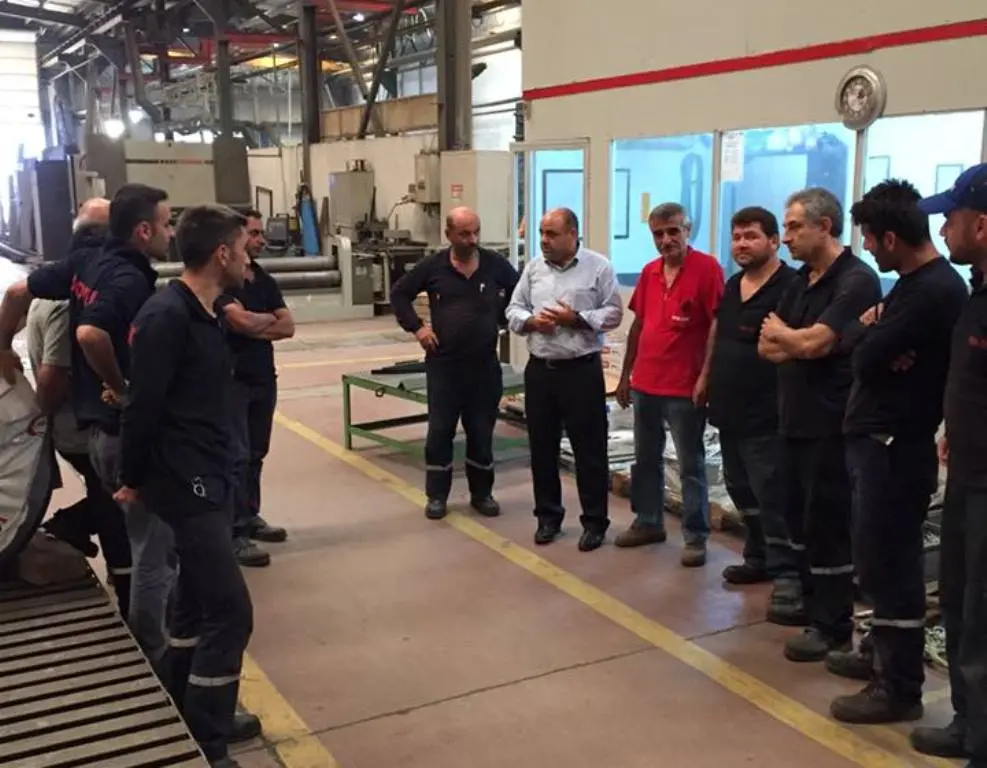 Haber: MHP’li Güneş, Fabrika personelini ziyaret etti - Öne Çıkan
