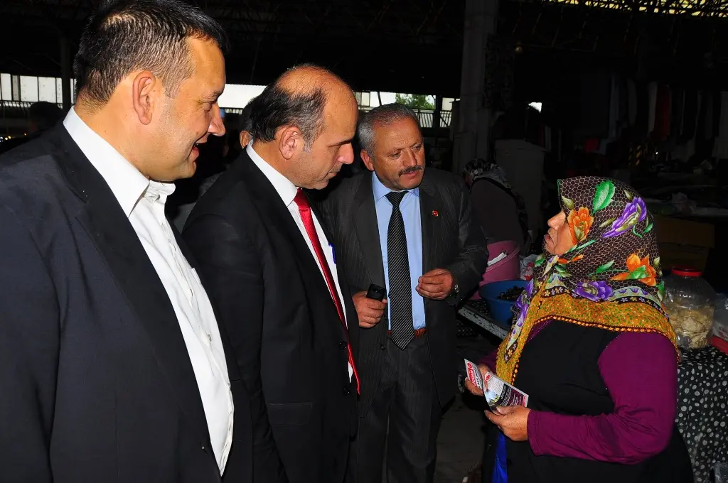 Haber: Hendek’te Acartürk’e yoğun ilgi - Galeri-4