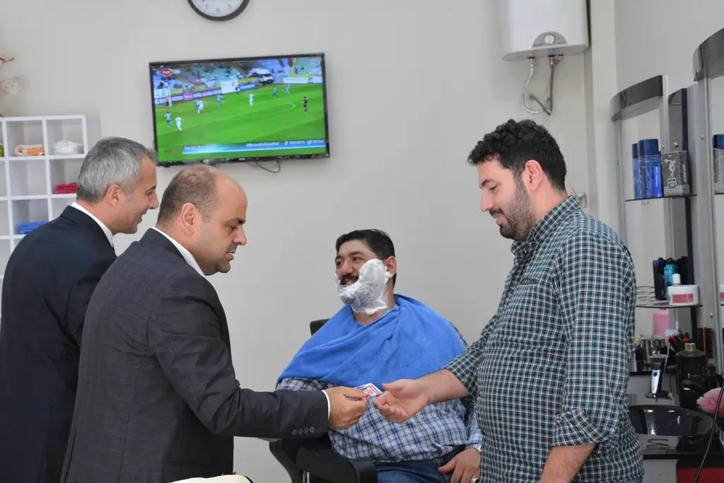Haber: MHP Milletvekili Adayı Metin Güneş, Hendek’te - Galeri-2