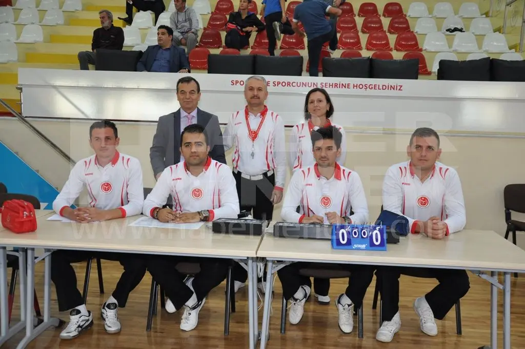 Haber: Filenin Sultanları Lider Pursaklara  Boyun Eğdi - Galeri-3