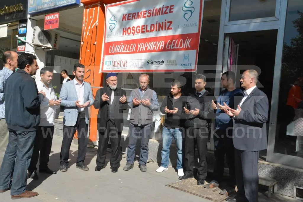 Haber: Çeksoy derneğinin kermesi açıldı - Galeri-1