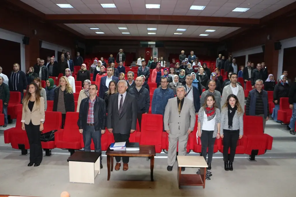 Haber: Atikehanım Anadolu lisesi Okul Aile Birliği Başkanı Özbek güven tazeledi - Galeri-1
