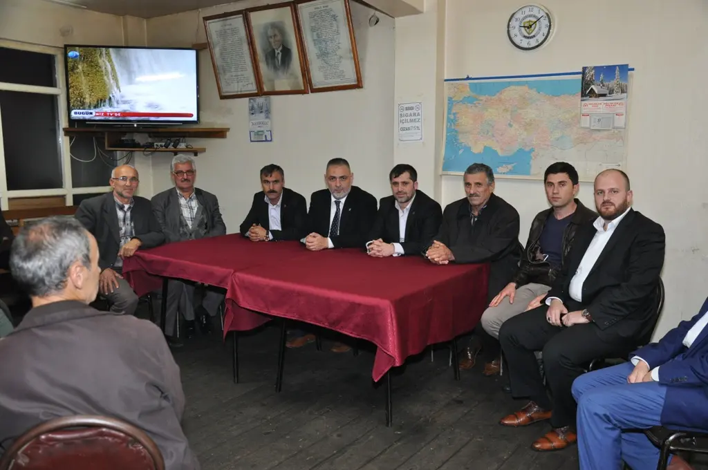 Haber: Hacıeyüpoğlu Dikmen’den Destek İstedi - Öne Çıkan