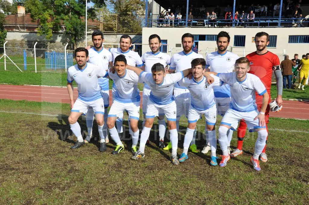 Haber: Sapanca Gençlik Hendekspor’dan Üç Puan Almasını Bildi - Öne Çıkan