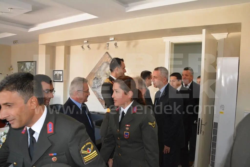 Haber: Kaymakam Akbıyık Tebrikleri Kabul etti - Galeri-1