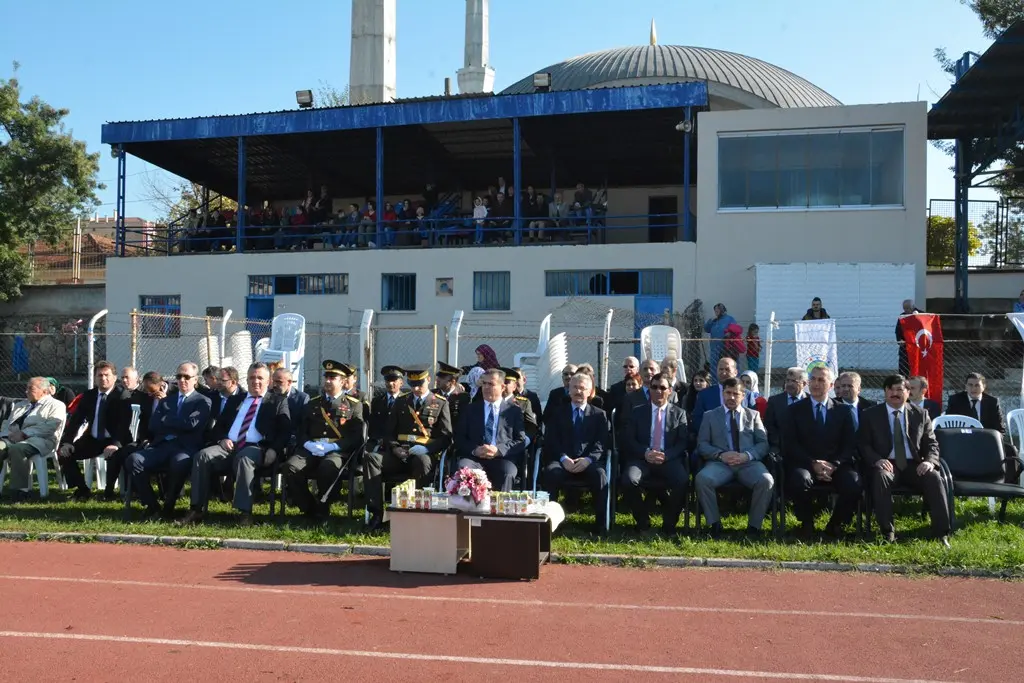 Haber: Hendek’te Cumhuriyet Bayramı Coşku ile kutlandı - Galeri-17