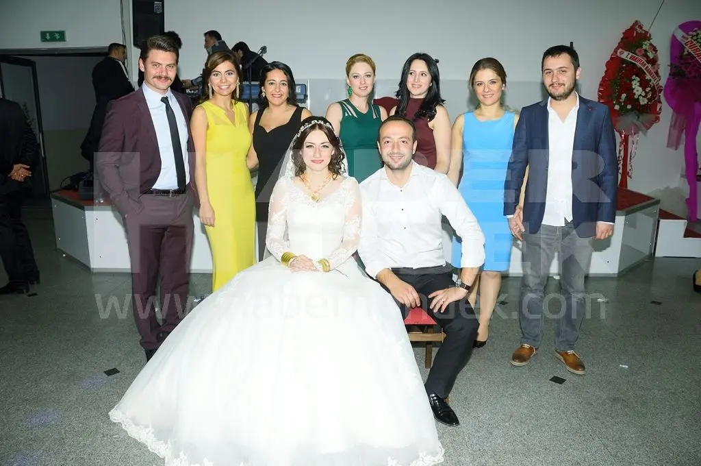 Haber: Büşra ve İbrahim Bir Ömür Hayata Evet dediler - Galeri-6