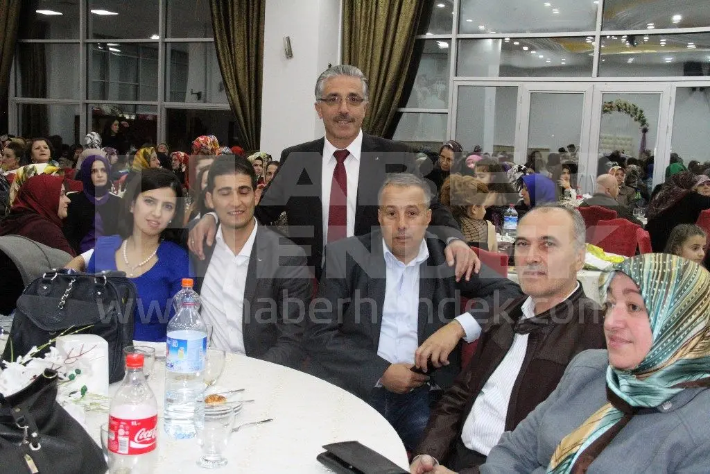 Haber: Gözde ve Serhat bir ömür hayata evet dediler - Galeri-3